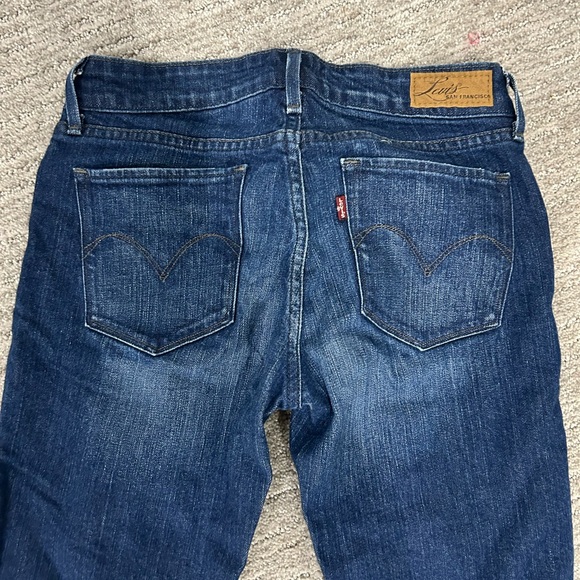 Levi’s Skinny - Picture 4 of 5